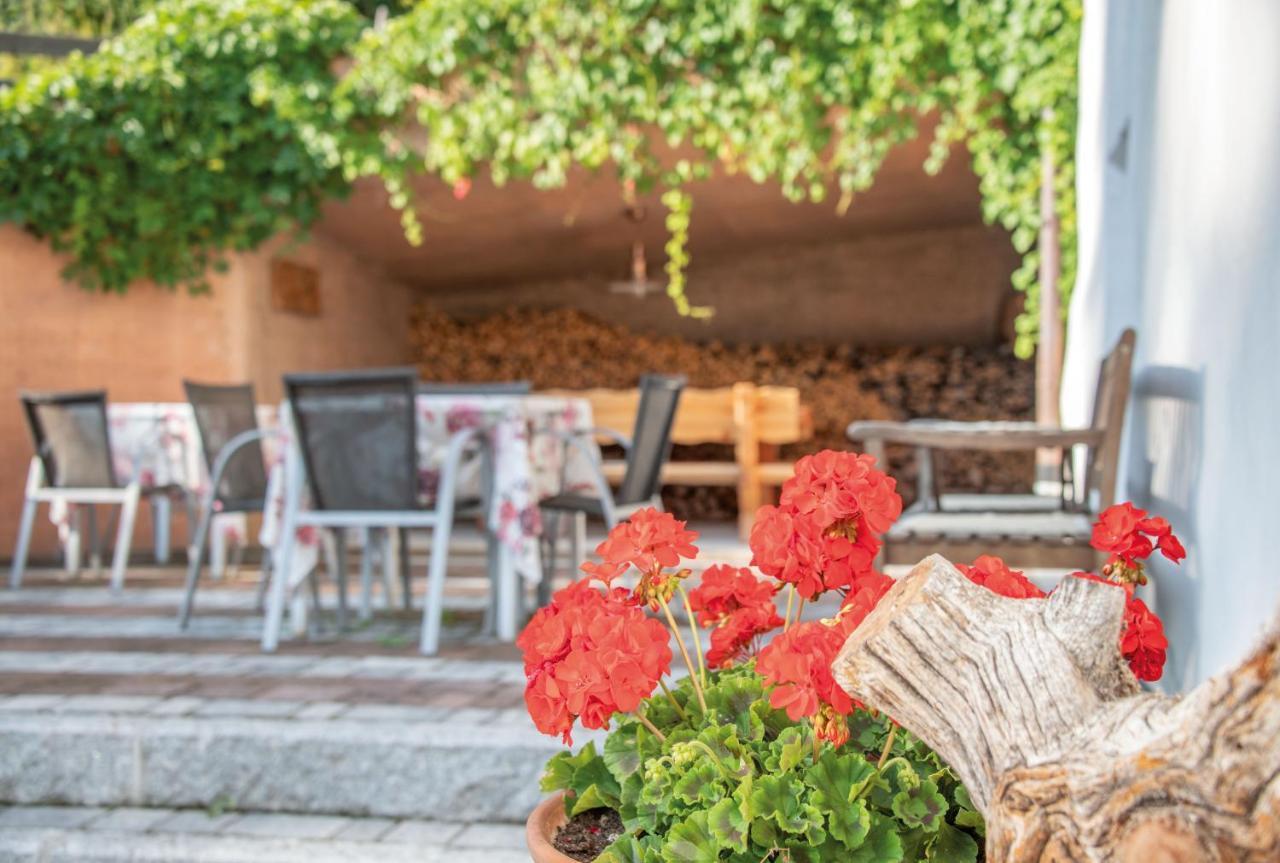 Silentium Dolomites Chalet since 1600 Welsberg Exterior foto