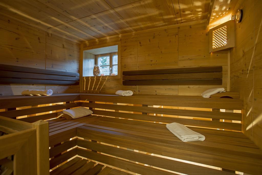 Silentium Dolomites Chalet since 1600 Welsberg Exterior foto